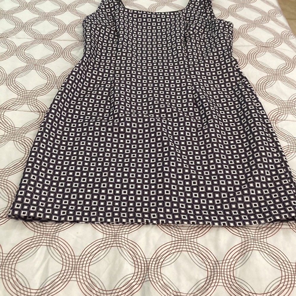 Dress - Picture 4 of 4